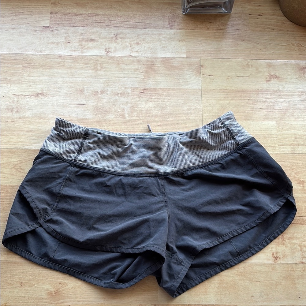 Lululemon Women's Gray Athletic Shorts